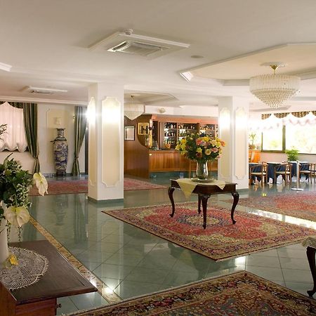 Valdenza Hotel Campegine Extérieur photo